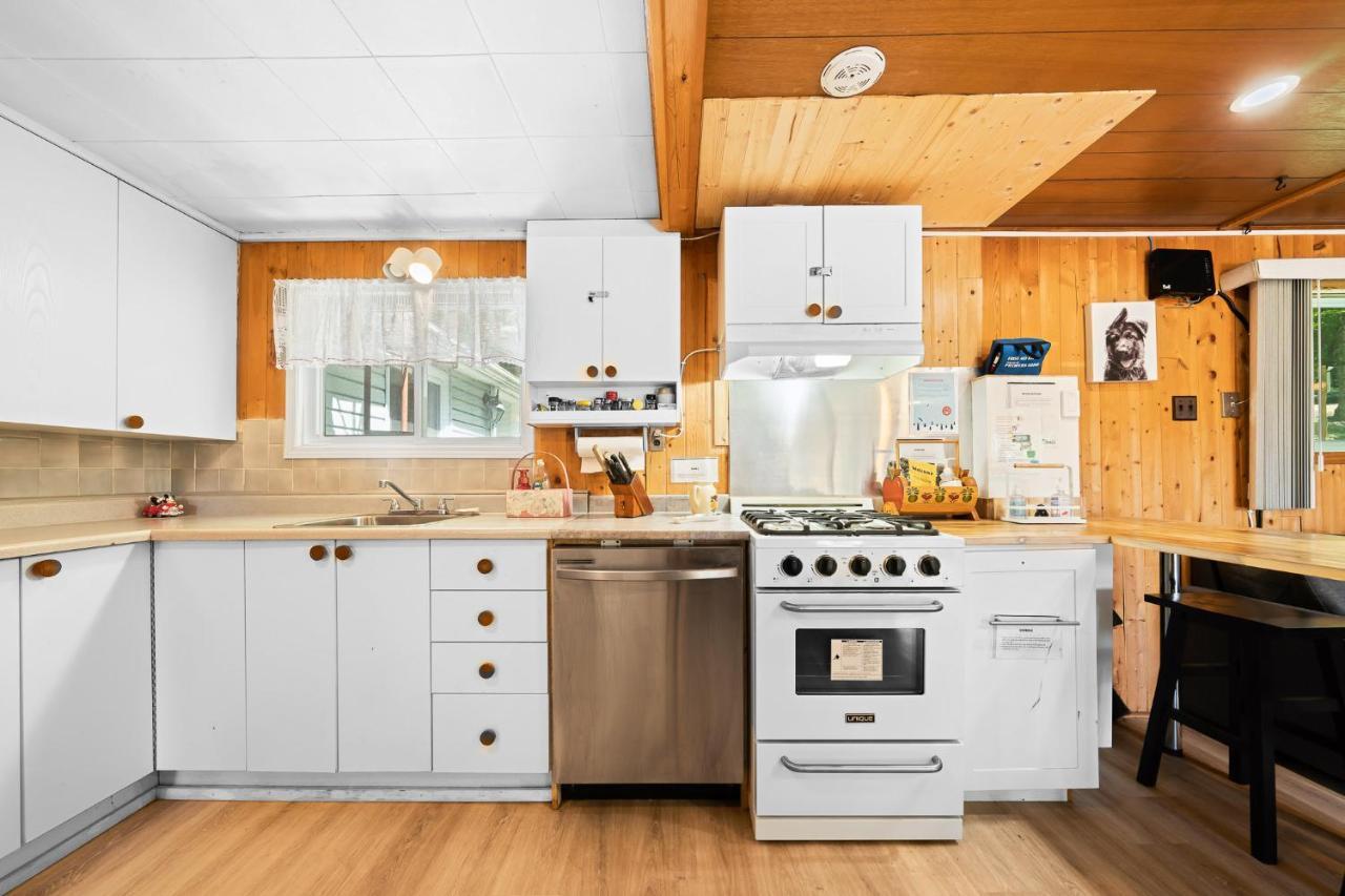 Cottage Binx Bracebridge Buitenkant foto